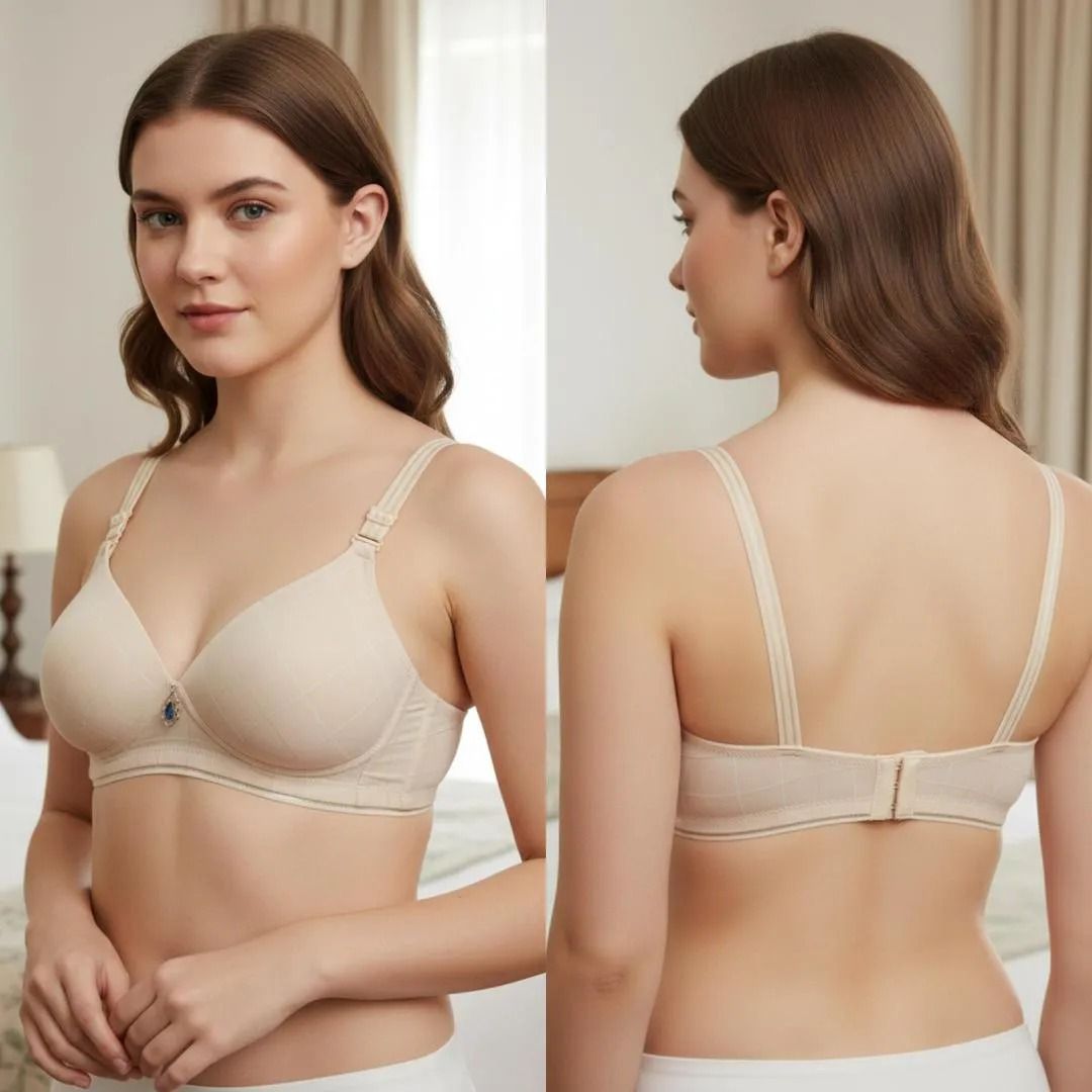 &nbsp;Elegant Essentials: Seamless Full-Coverage Contoured Bra with Jewel Accent