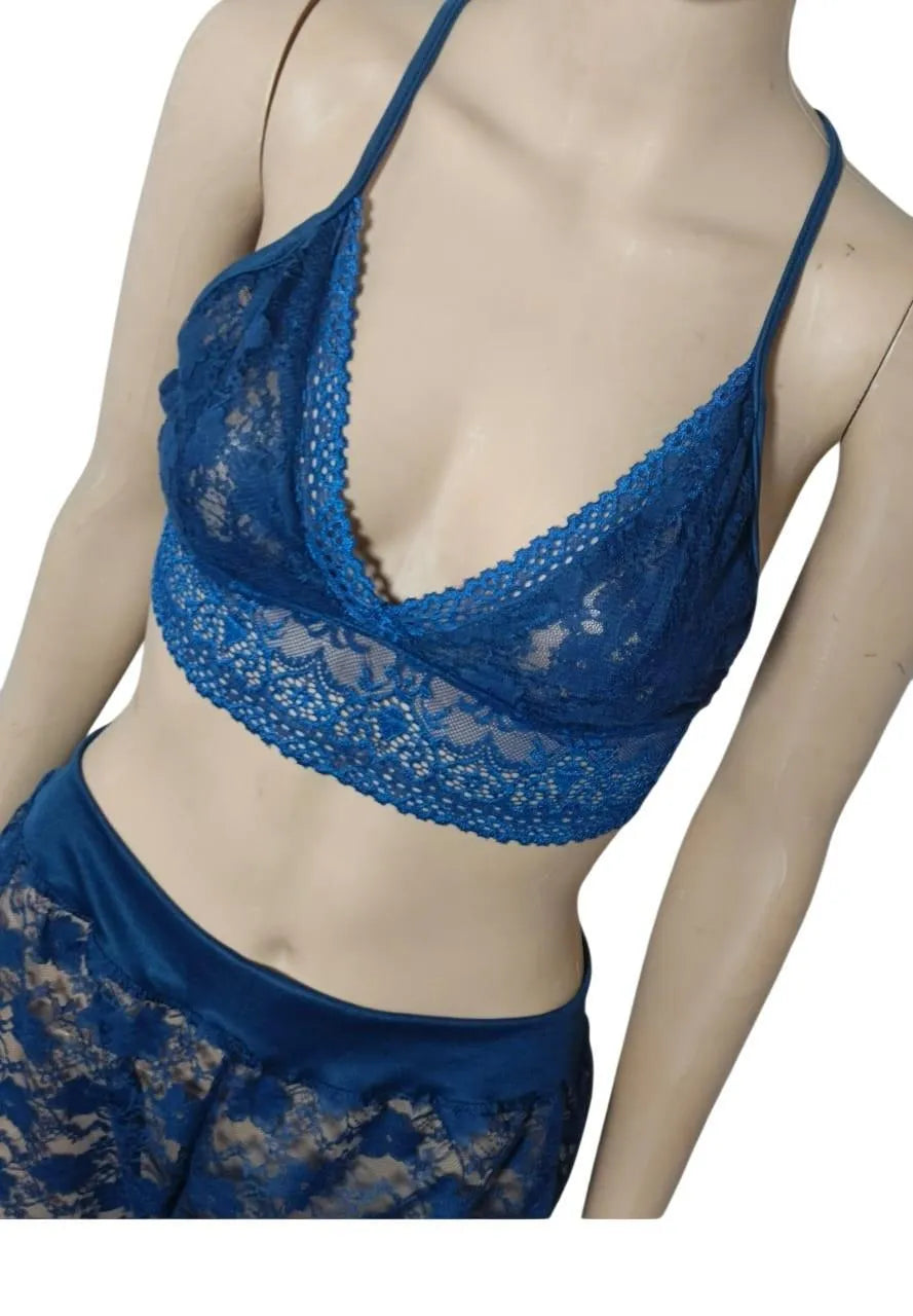 Luxury Floral Lace 2-Piece Nightwear Set – Bralette & High-Waist Shorts (Maroon/Blue)